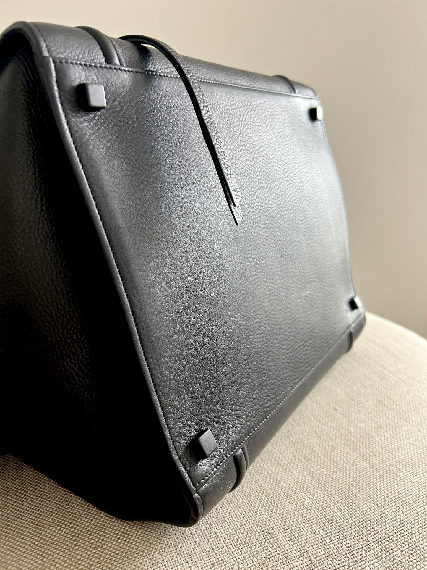 Celine Phantom Black