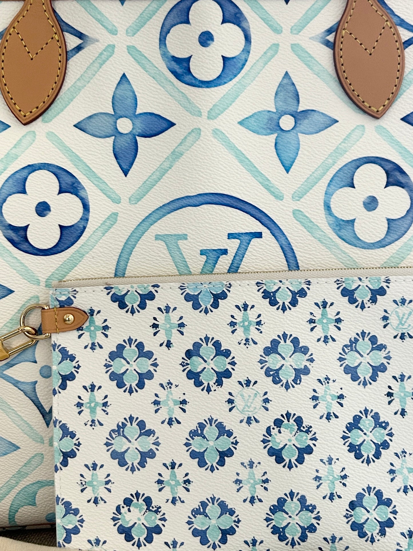 Louis Vuitton Neverfull By The Pool Lagoon -Limited Edition