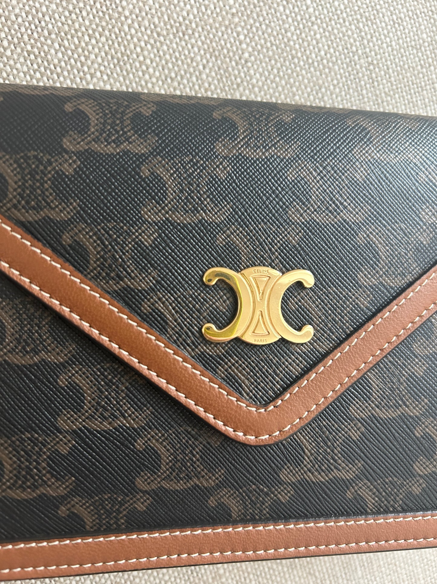 Wallet On Chain Margo In Triomphe Canvas and Calfskin