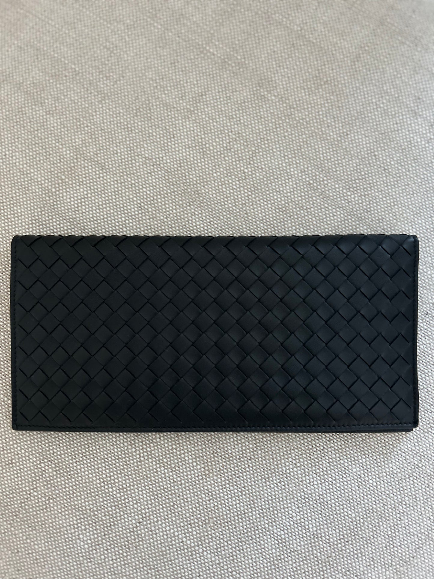 Bottega Veneta Unisex Intrecciato Woven Black Leather Long wallet