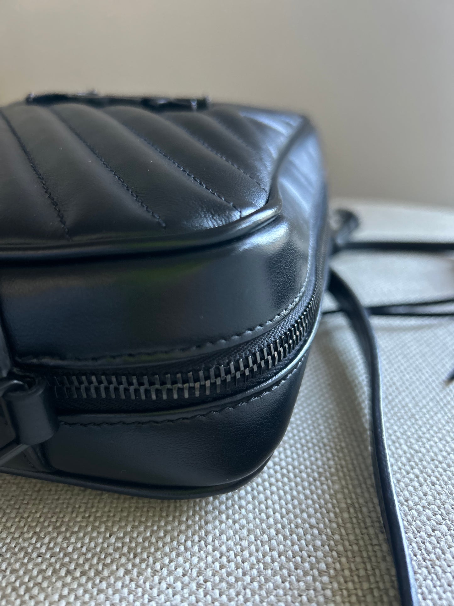 YSL Lou Lou Camera Bag Black on Black (medium)