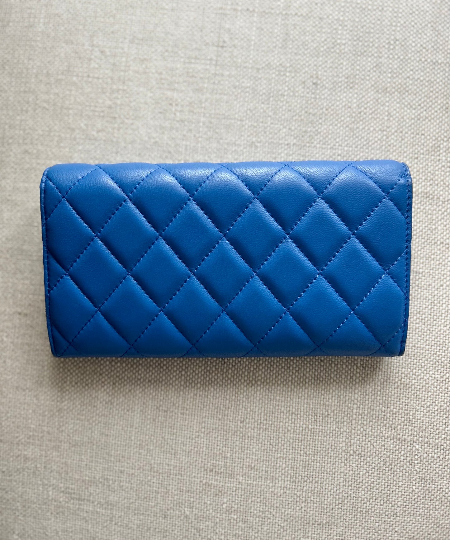 Chanel Lambskin Diamond Quilt Single Flap Wallet (blue)