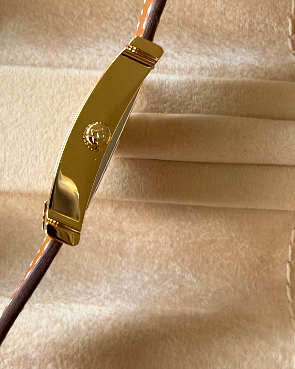 Hermès Heure H Watch Brown Epsom Leather Gold HH1.201 Ladies 21mm Original Box, Factory Film  - Unworn / Authentic (retail $4,250.00)