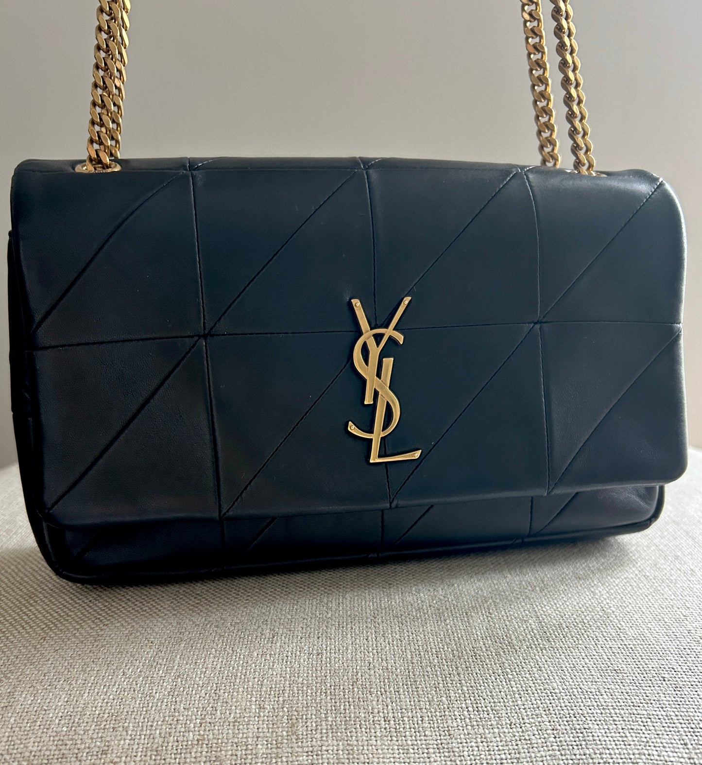 Saint Laurent
Jamie Black Calfskin Shoulder /Cross body