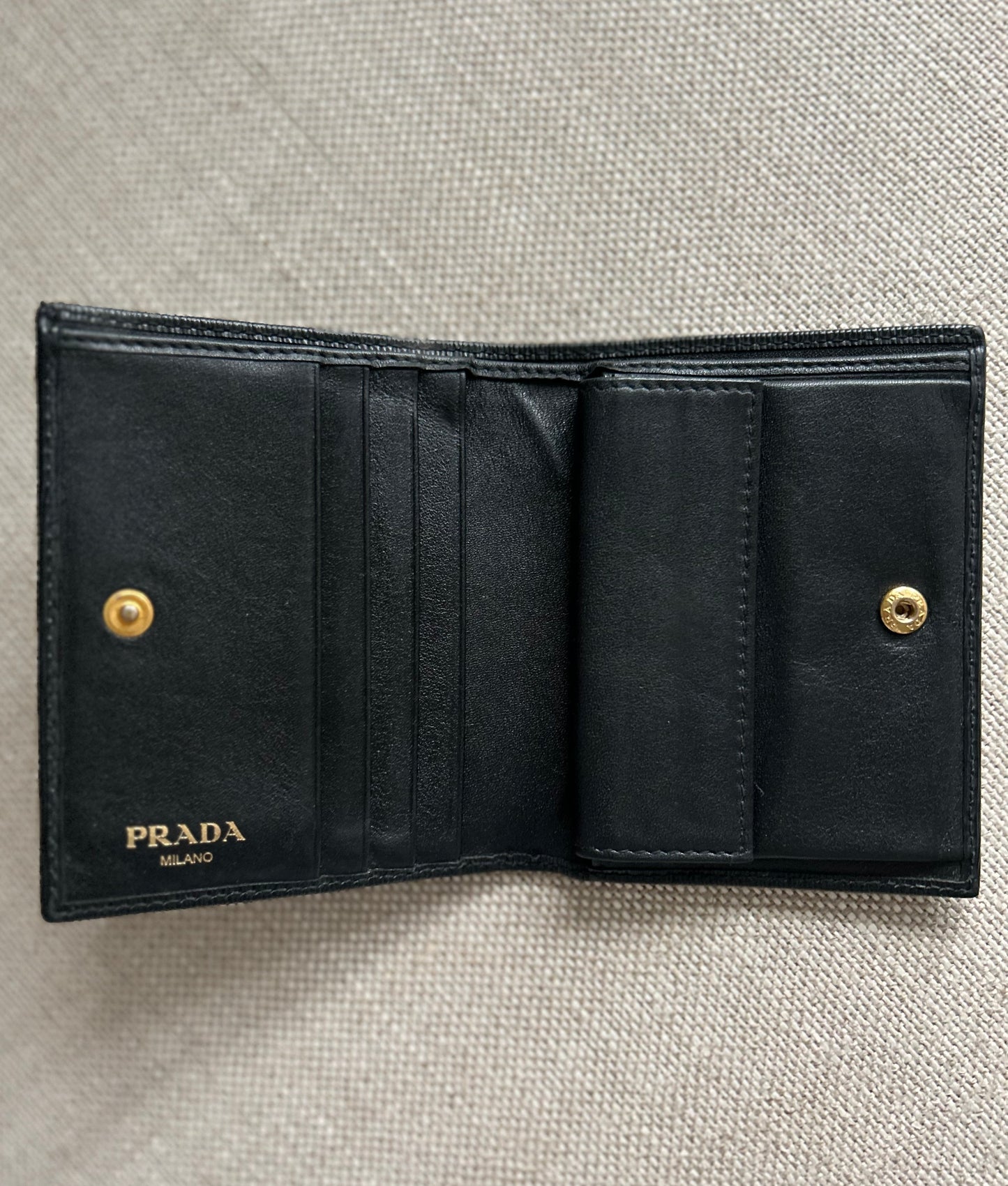 Prada Black Vitello Move Leather Logo Bifold Compact Wallet