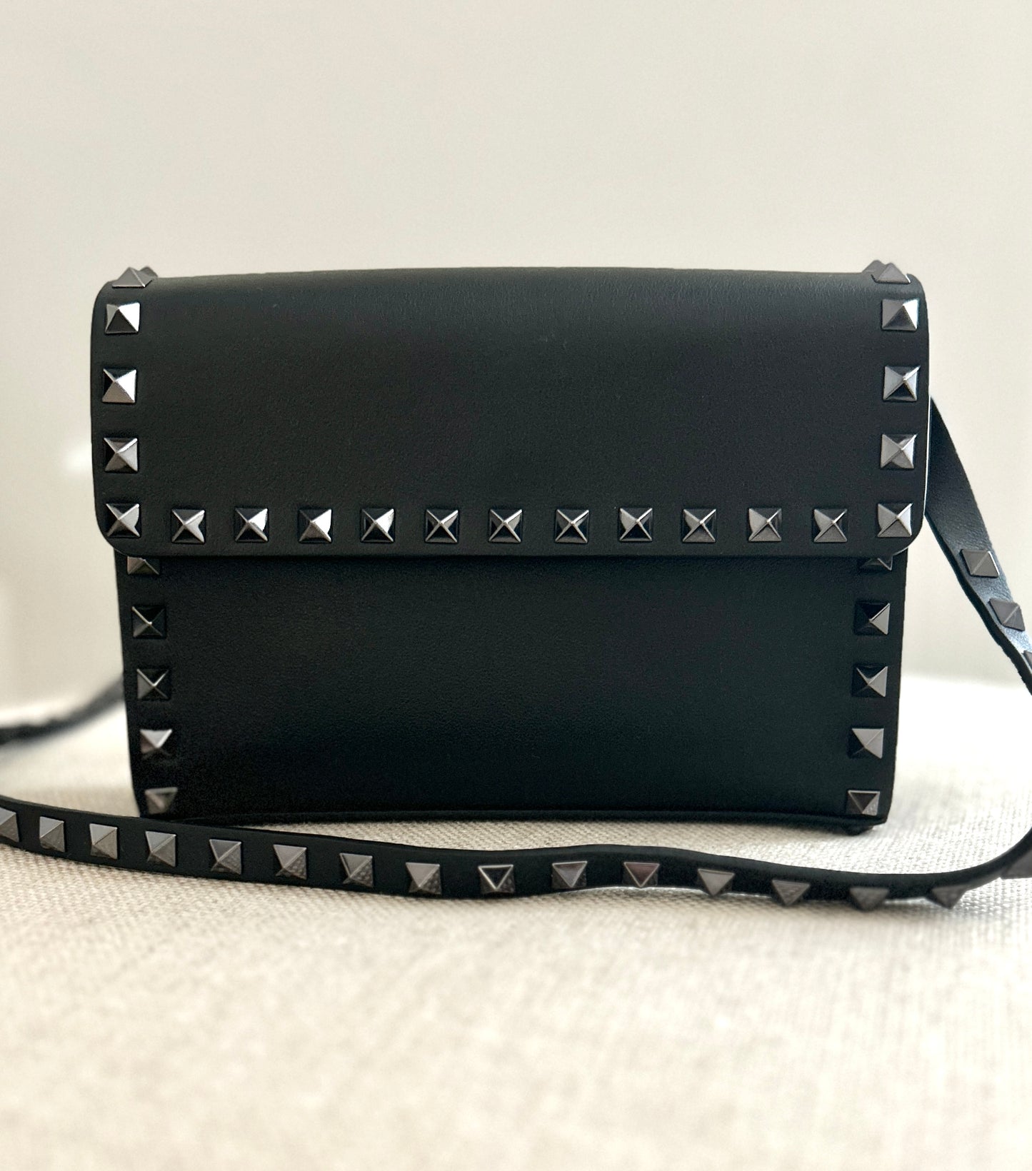 Valentino Rockstud in Black