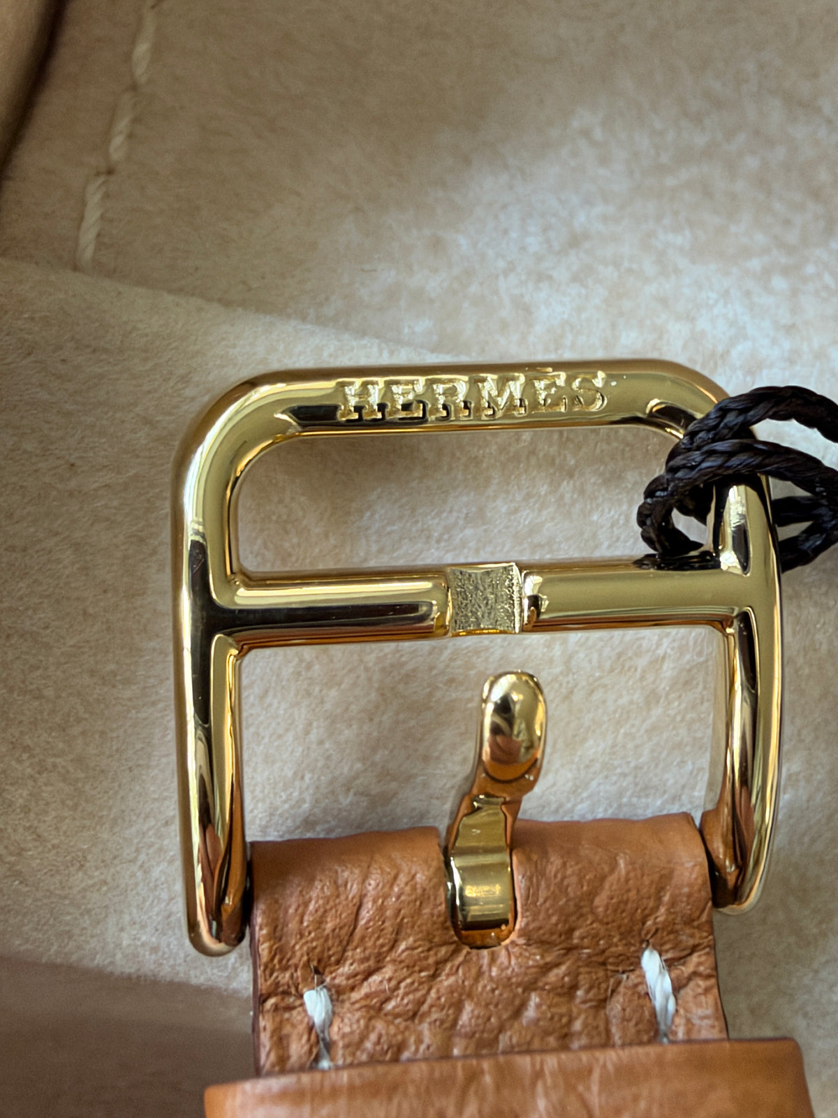 Hermès Heure H Watch Brown Epsom Leather Gold HH1.201 Ladies 21mm Original Box, Factory Film  - Unworn / Authentic (retail $4,250.00)