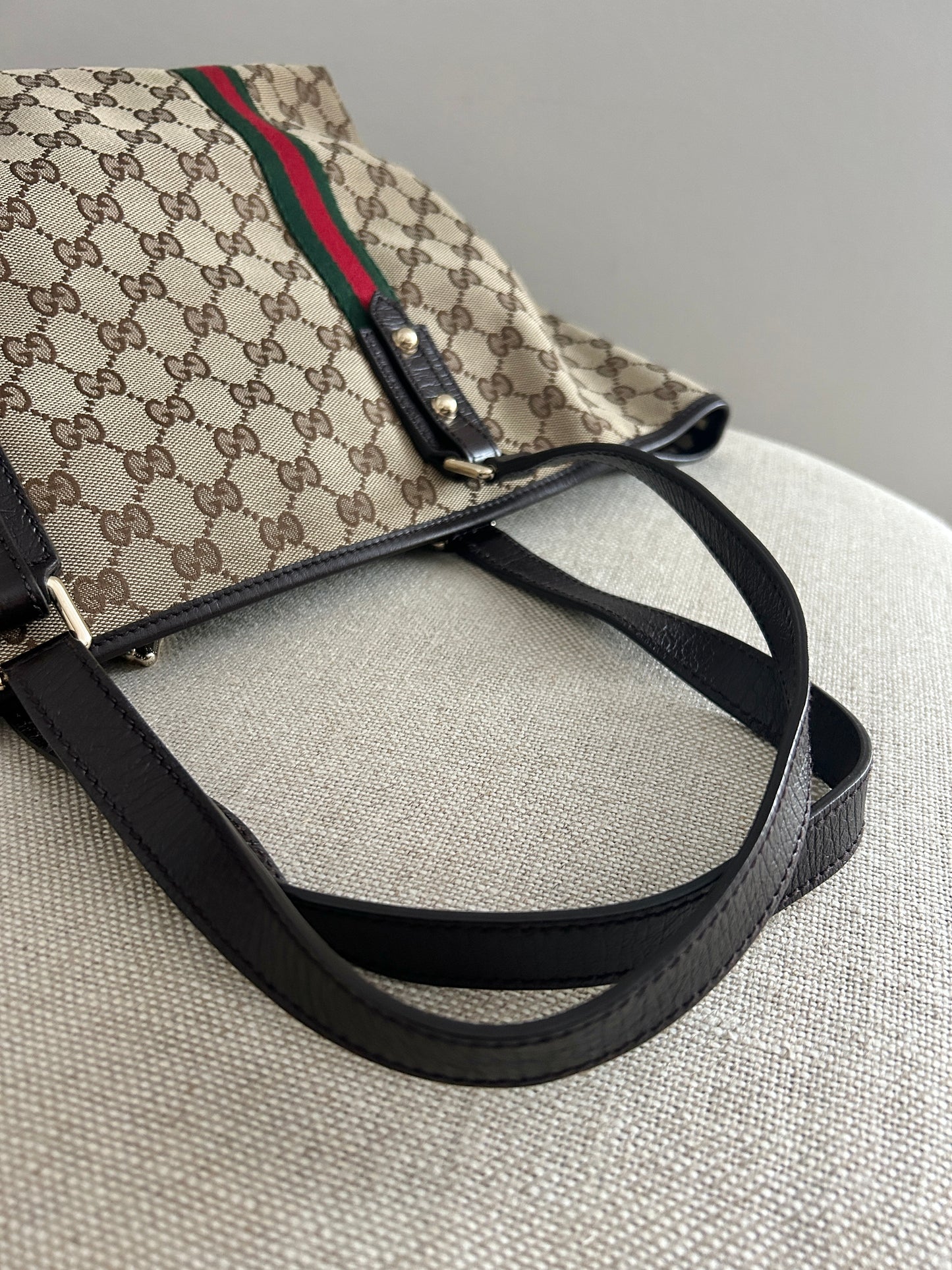 GUCCI
Jolicoeur GG Canvas Tote