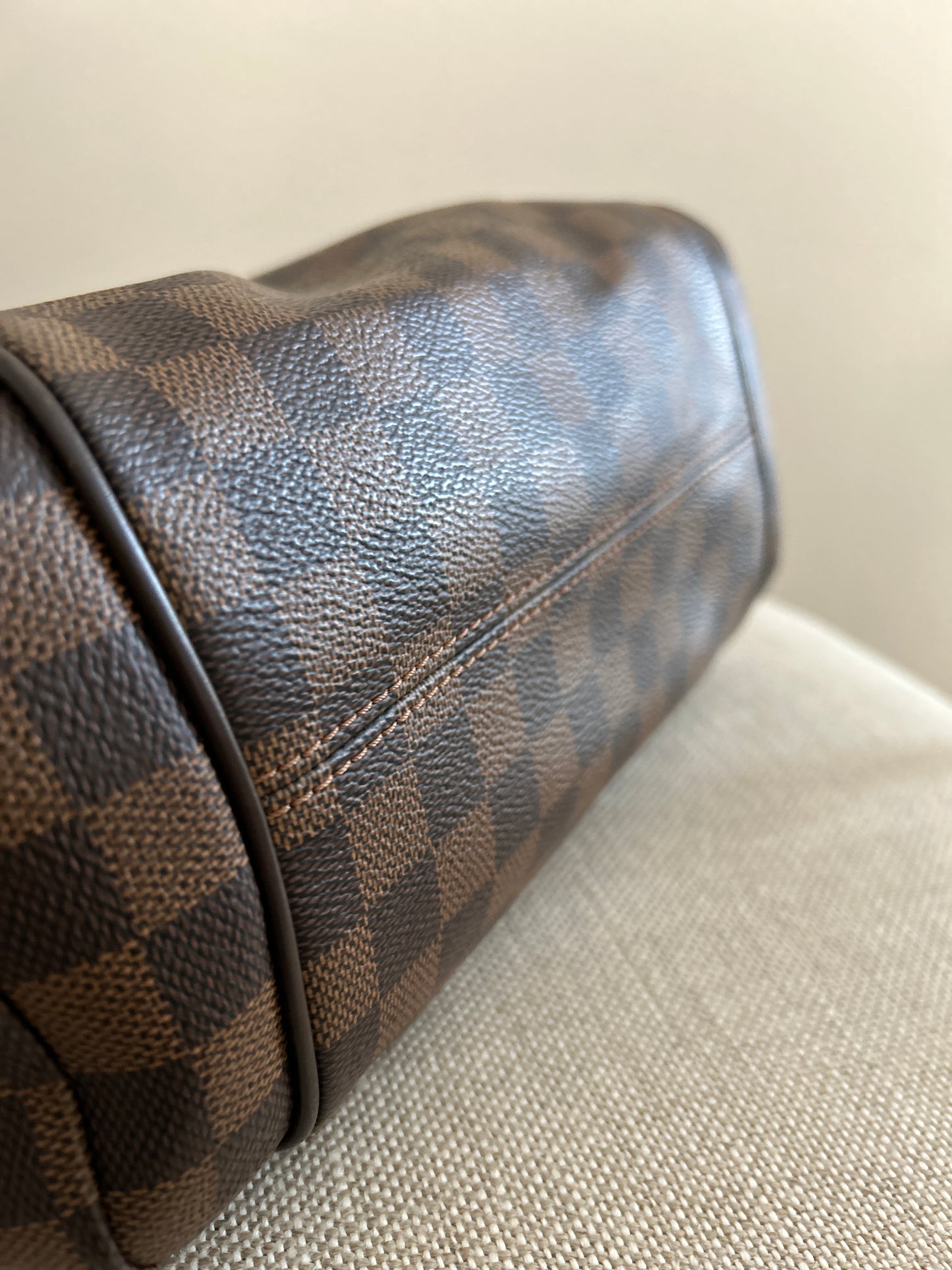 Louis Vuitton Totally in Damier Ebene PM