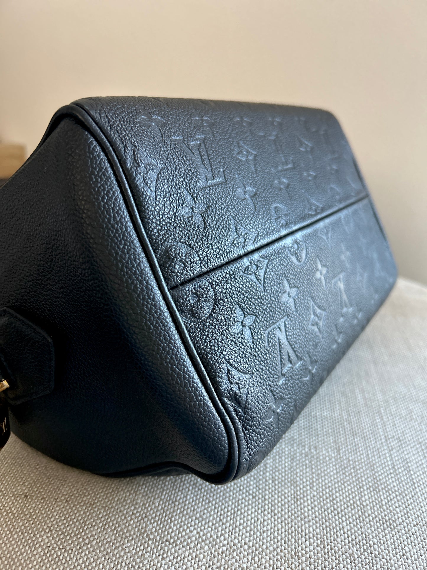 Louis Vuitton Black Monogram Empreinte Leather Speedy Bandouliere 25