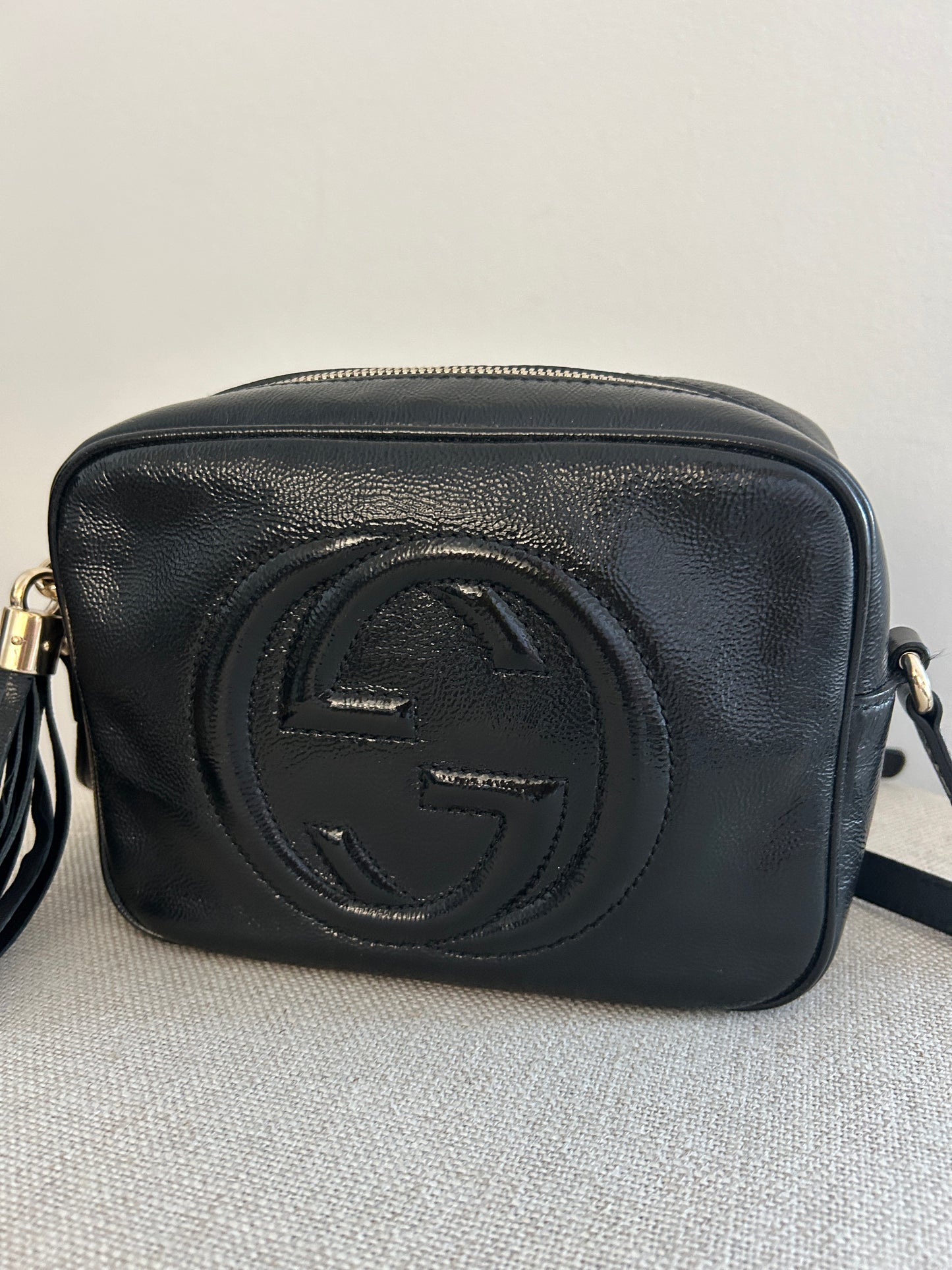 Gucci Vernice Naplack Small Soho Disco Bag Black