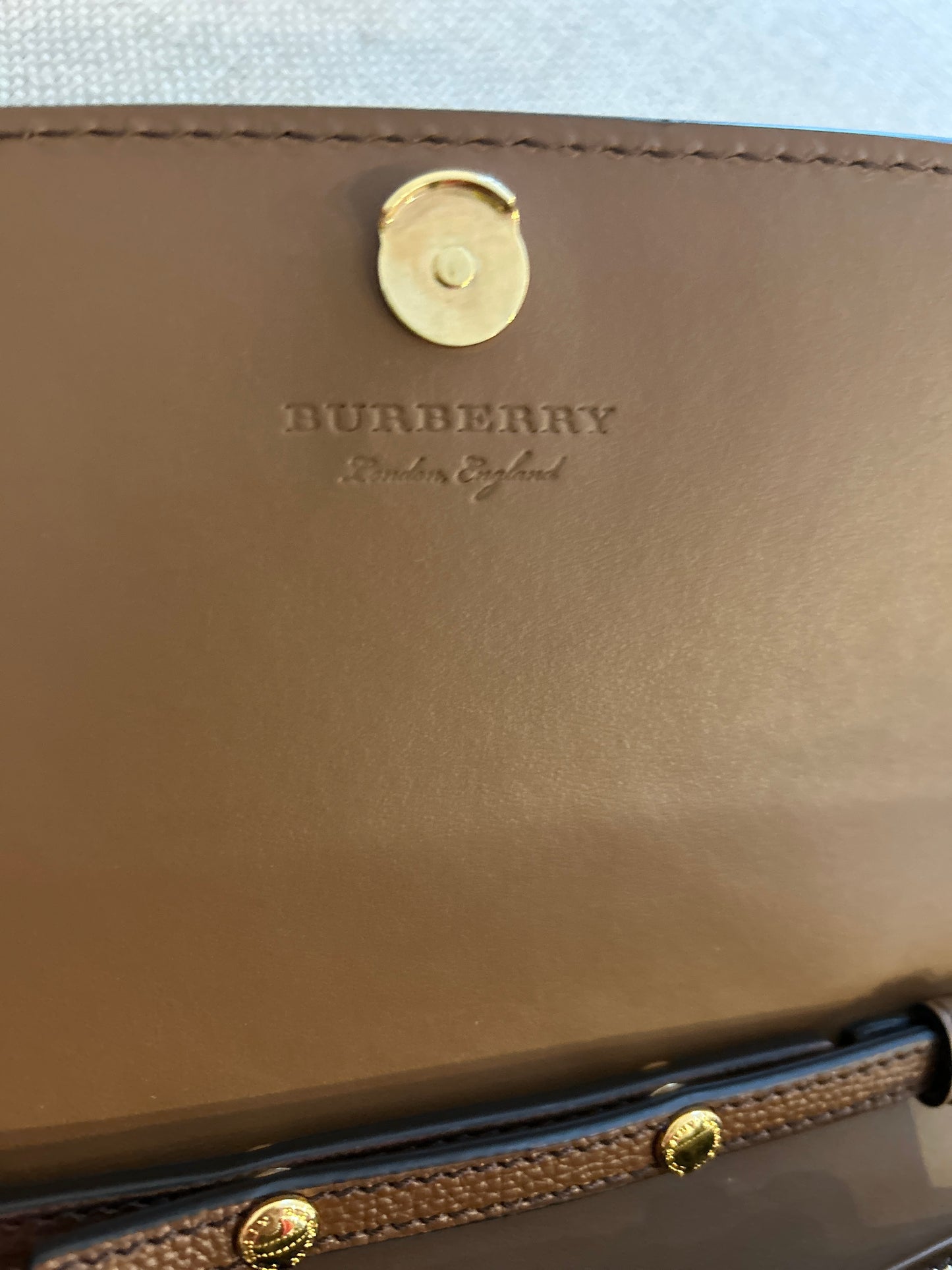 Burberry Crossbody Hampshire House Check