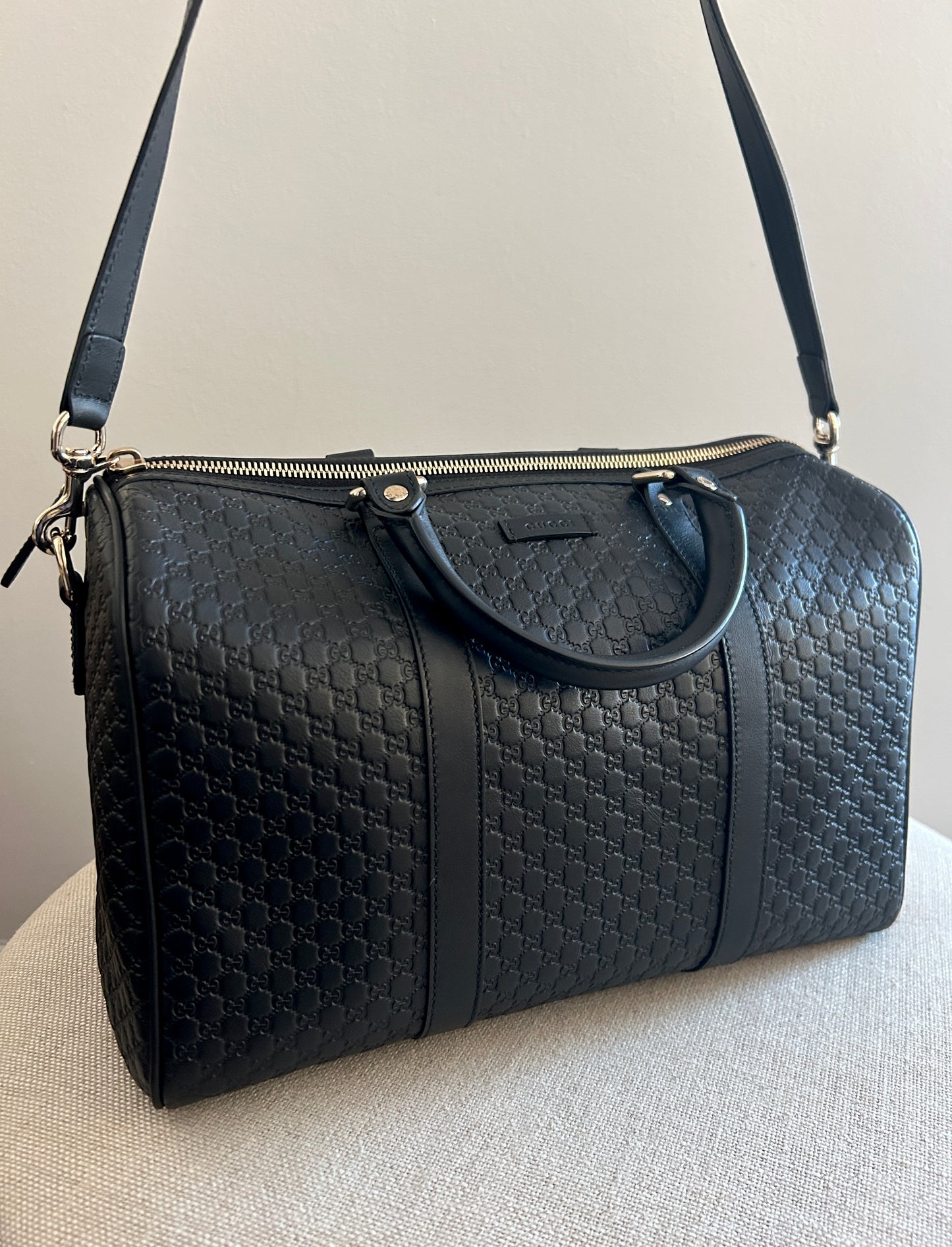 Gucci Microguccissima Boston Bag - Black