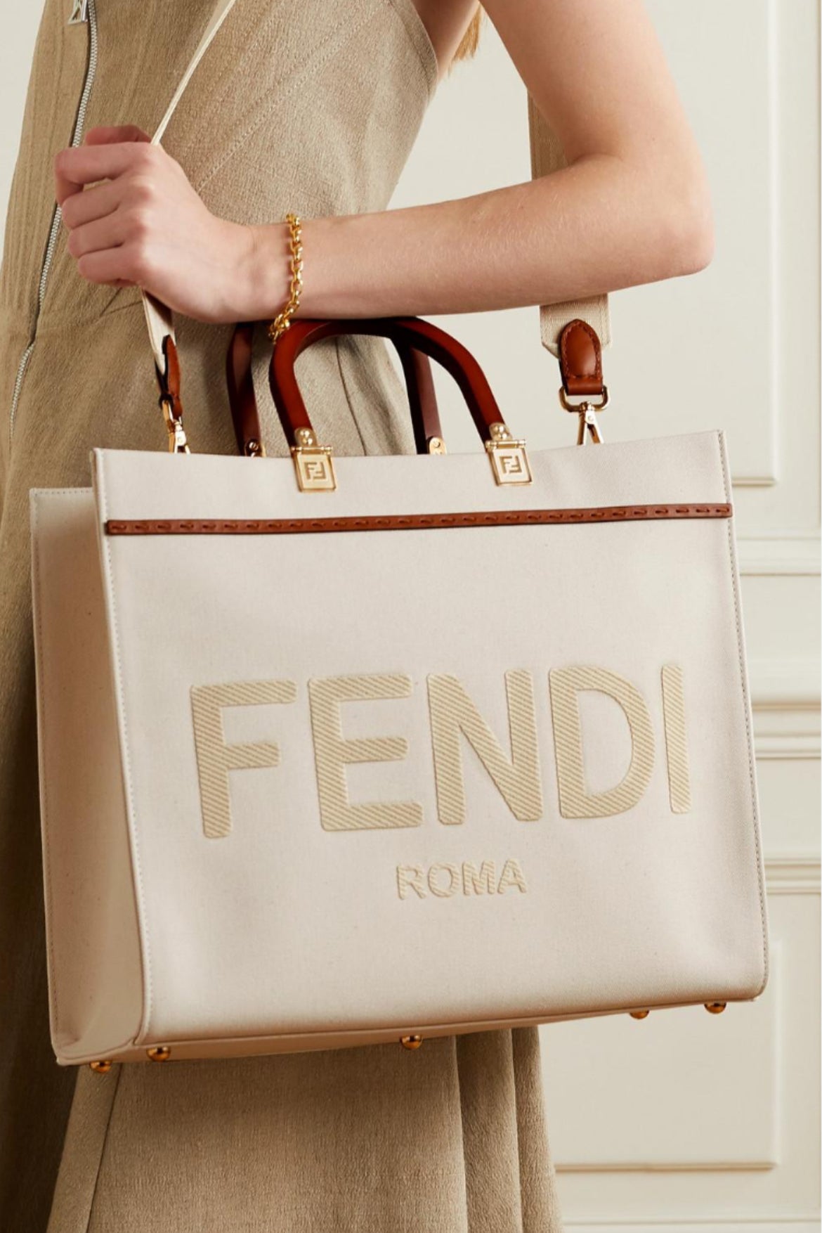 Fendi Sunshine Tote (Medium)