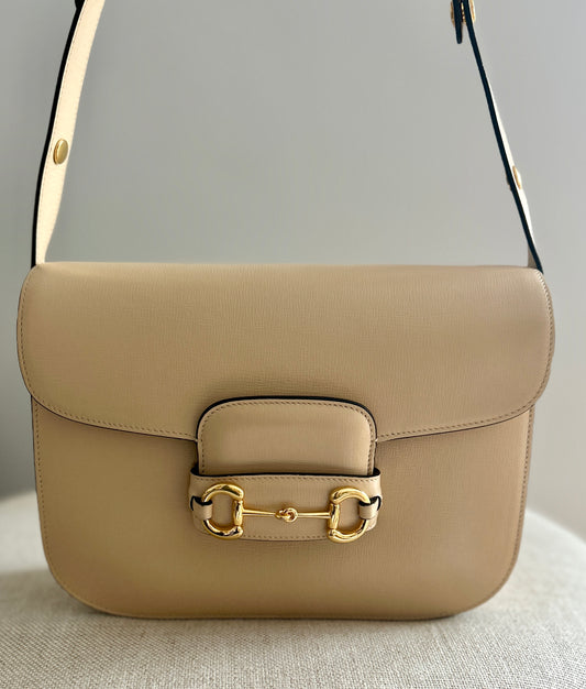 GUCCI 
Azalea Calfskin Horsebit 1955 Shoulder Bag- Cream