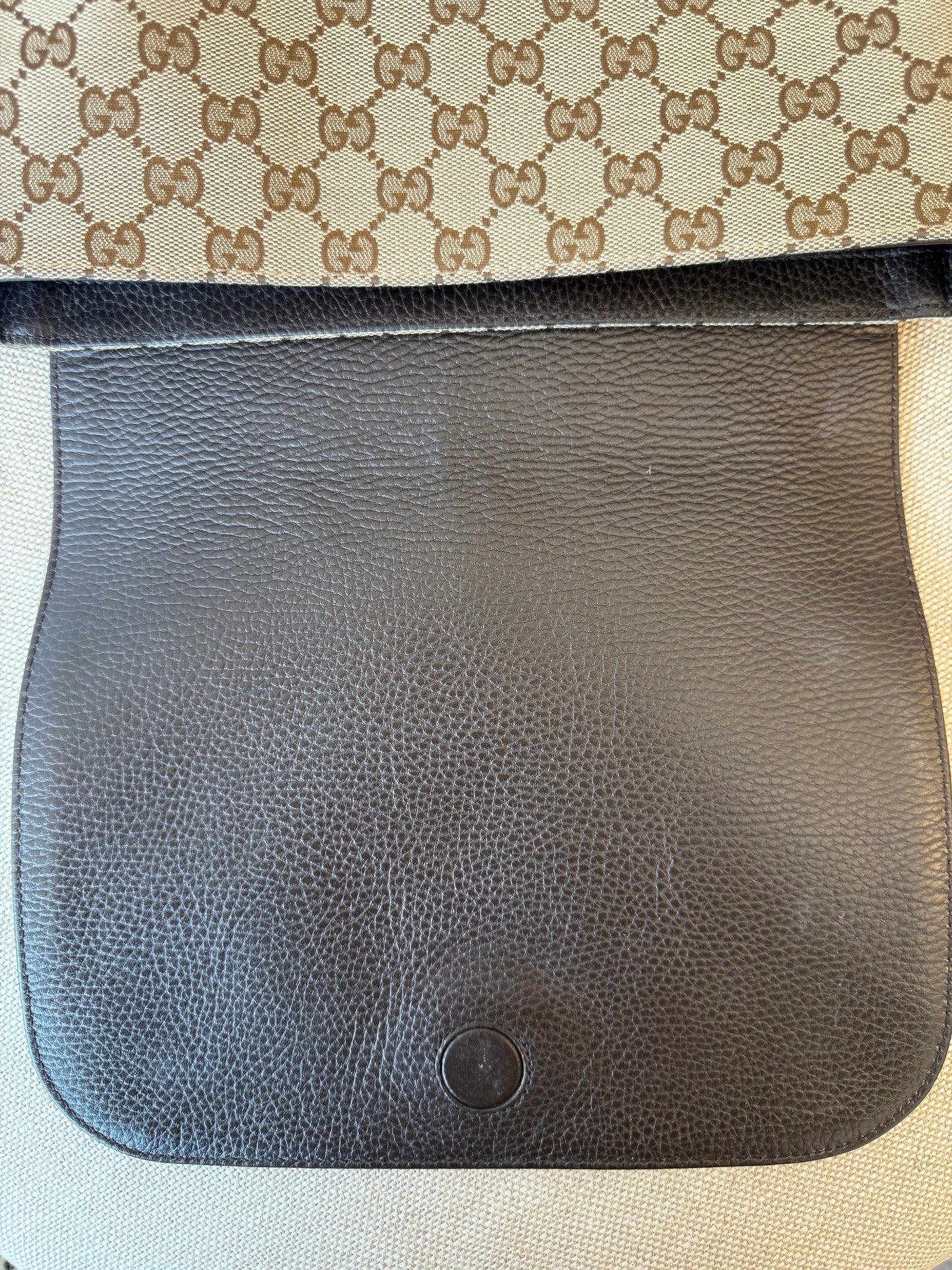 Gucci Beige GG Canvas Small Crossbody Messenger Bag Silver Hardware