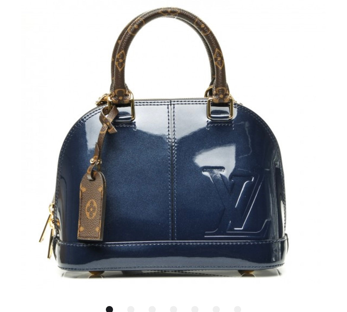 LOUIS VUITTON
Patent Monogram Alma BB Marine