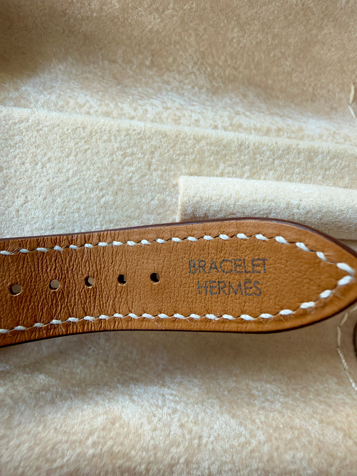 Hermès Heure H Watch Brown Epsom Leather Gold HH1.201 Ladies 21mm Original Box, Factory Film  - Unworn / Authentic (retail $4,250.00)