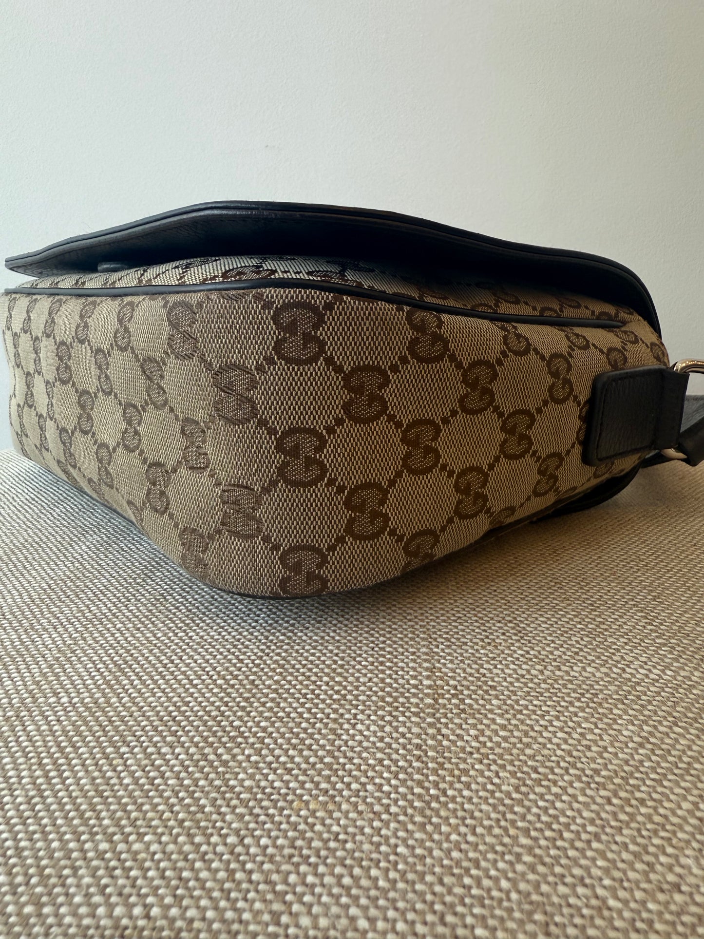 Gucci Beige GG Canvas Small Crossbody Messenger Bag Silver Hardware