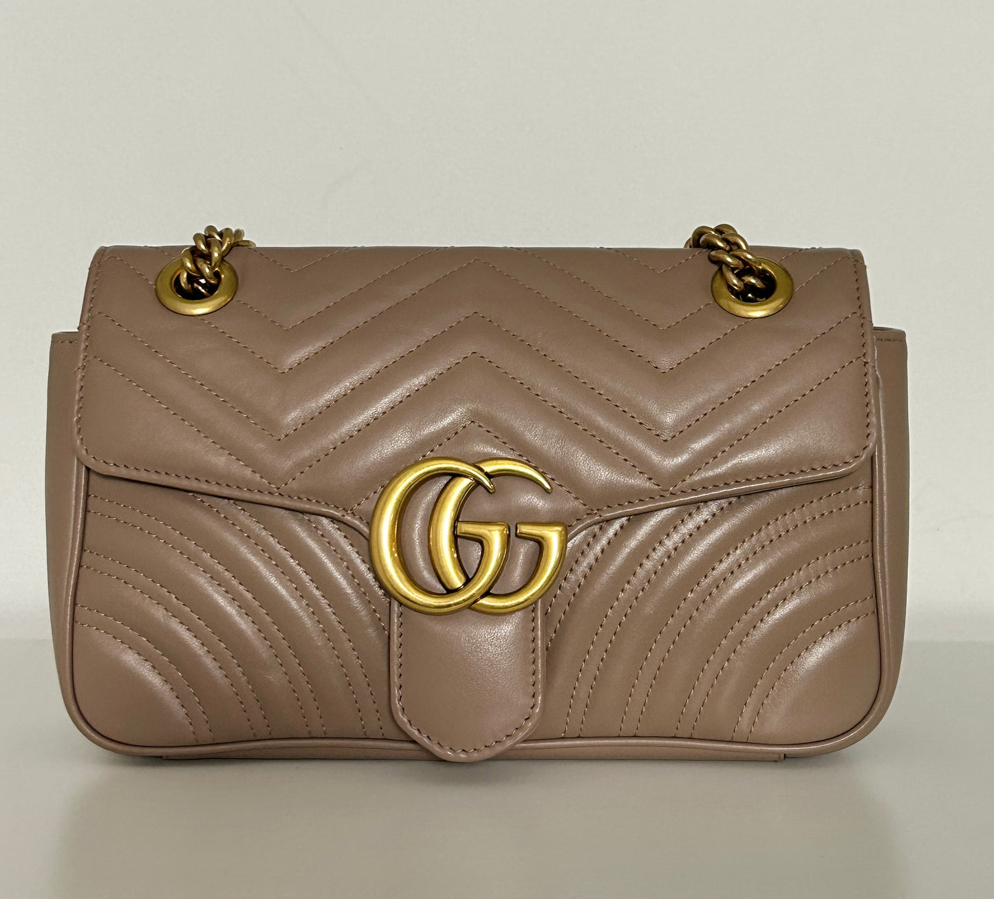 GG Marmont Small Shoulder Bag Nude / Beige