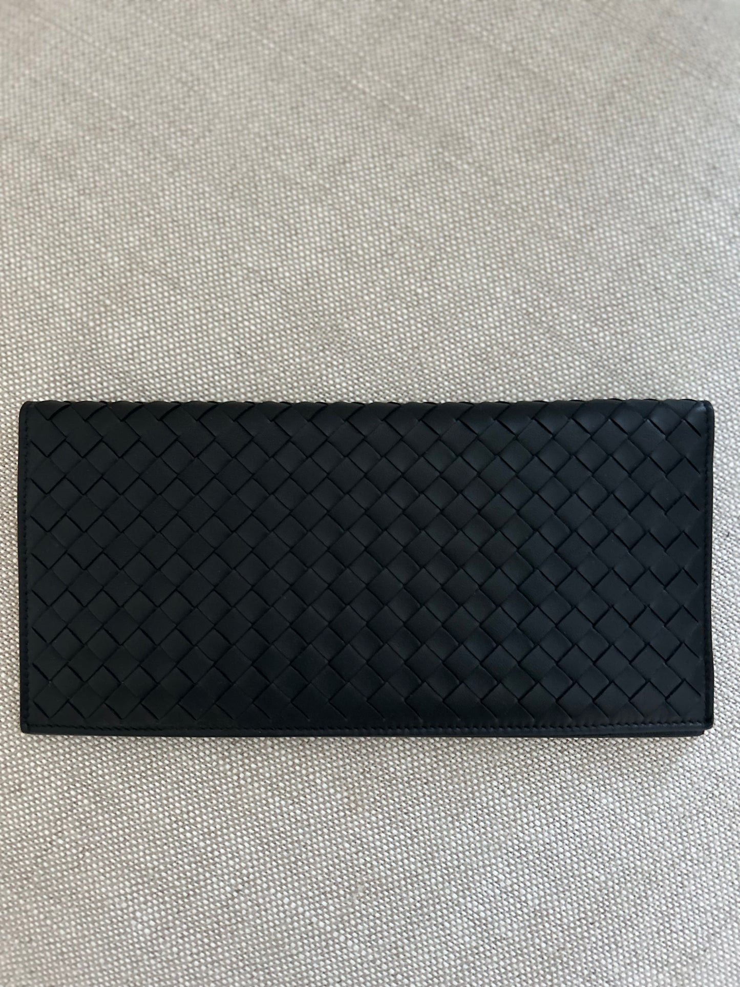 Bottega Veneta Unisex Intrecciato  Woven Black Leather Long wallet